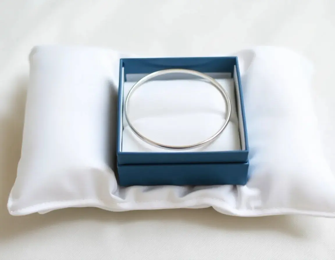 Bracciale Rigido d'Argento