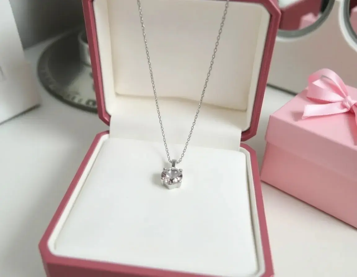 Collana con pietra di nascita in argento sterling