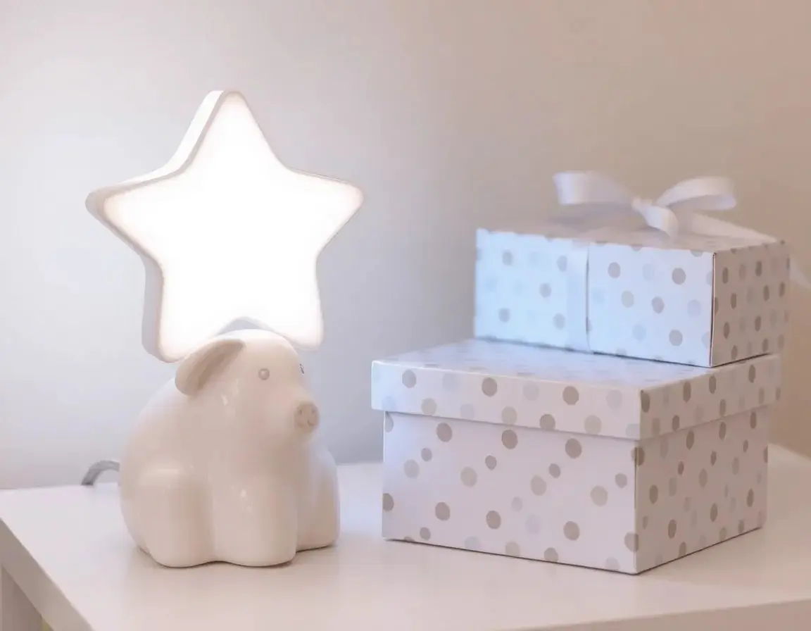 Lampada Decorativa in Ceramica per Cameretta